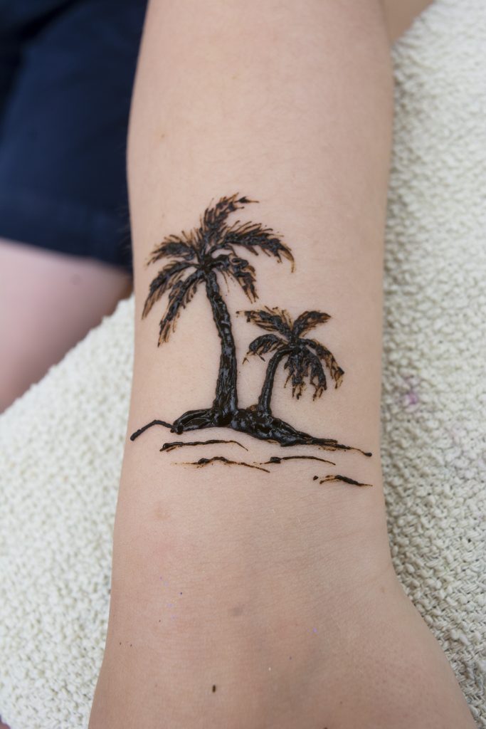 Henna tattoo