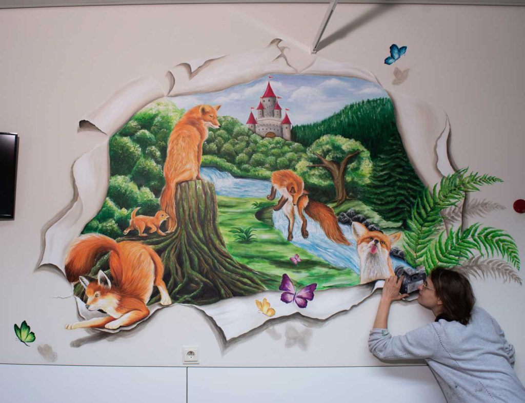 Muurschildering babykamer kinderkamer
