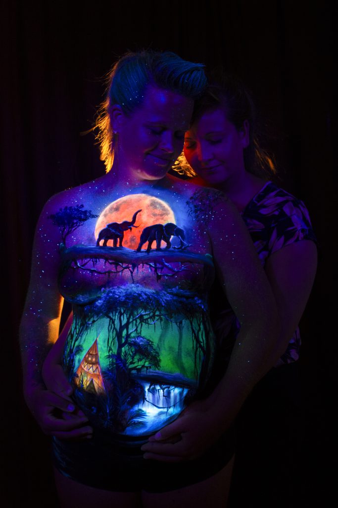 Fluo UV blacklight Bodypaint Bellypaint