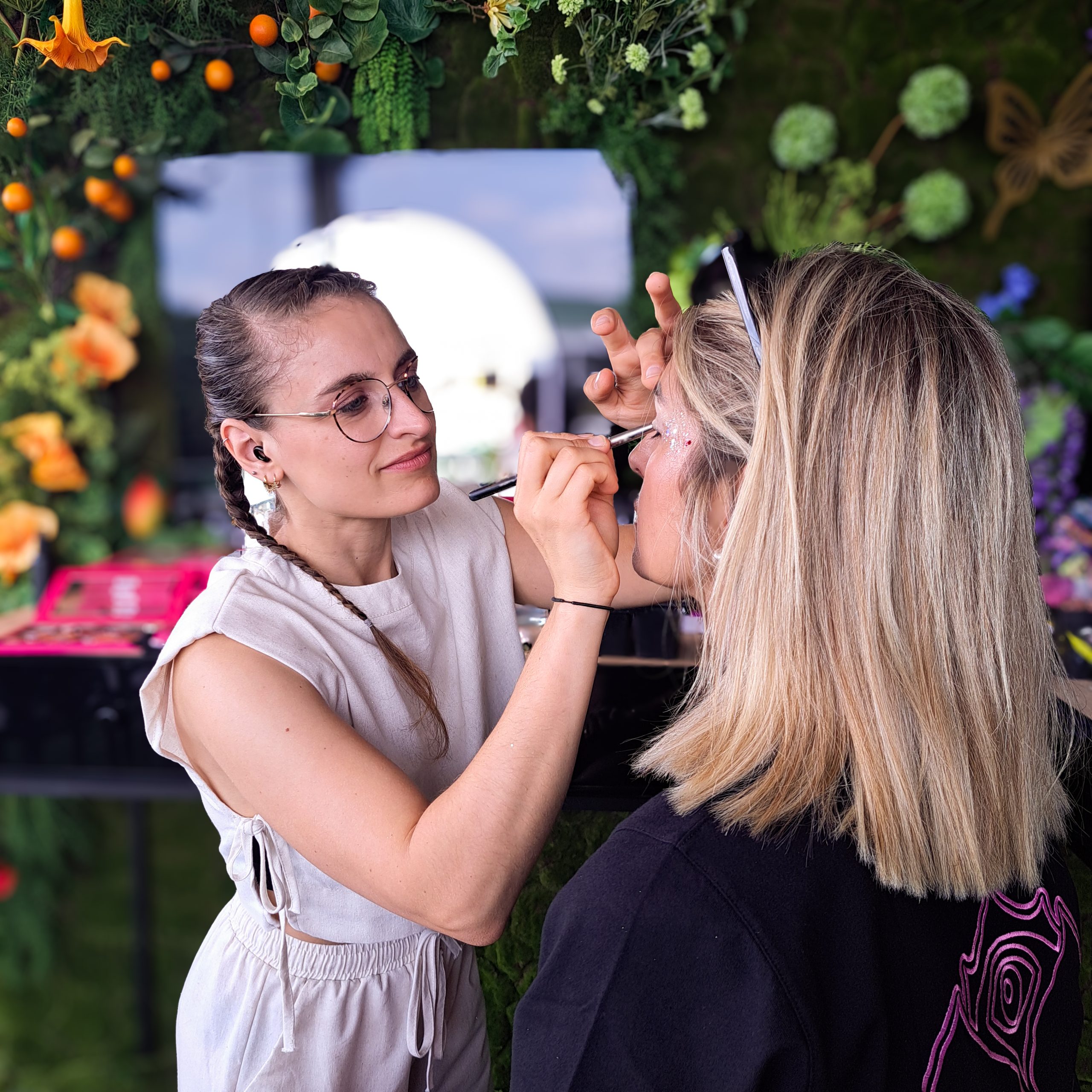 Festival Event Make-up Glitter booth