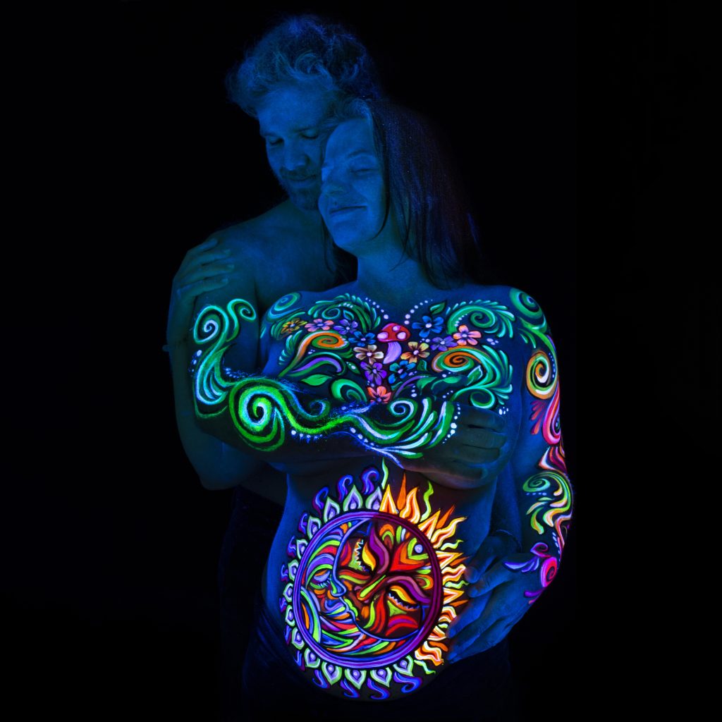 Fluo UV blacklight Bodypaint Bellypaint